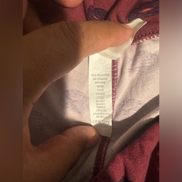 Used Once ☝🏽 “LuLaRoe” leggings - Picture 6 of 7